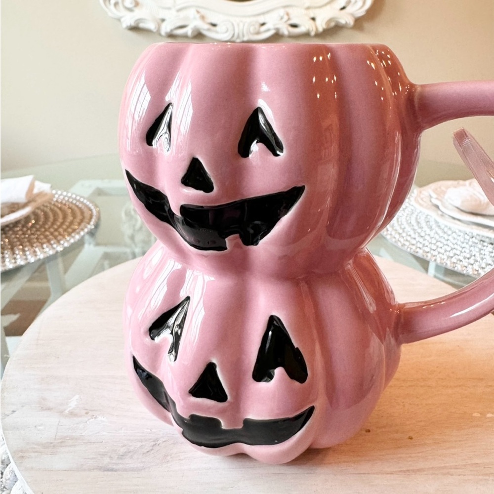 🩷 PINK STACKED PUMPKIN Halloween Jack O Lantern Mug Lang NEW - Picture 5 of 7
